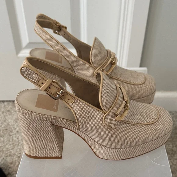 Dolce Vita Cream Slingback Loafers with Gold Chain - Picture 2 of 3